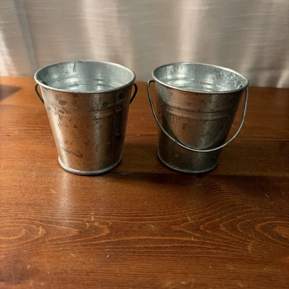 Logan's Roadhouse Mini Miniature Metal Buckets Lot of (2) Pails / Shotglass